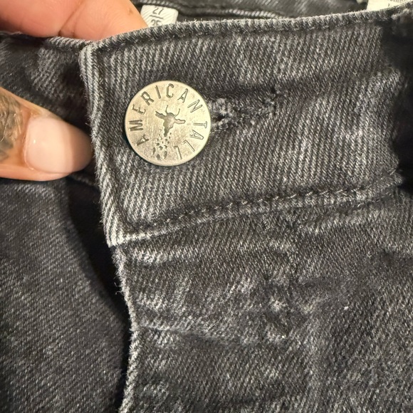 Elegant Black Straight Leg Women's Jeans - Picture 7 of 11